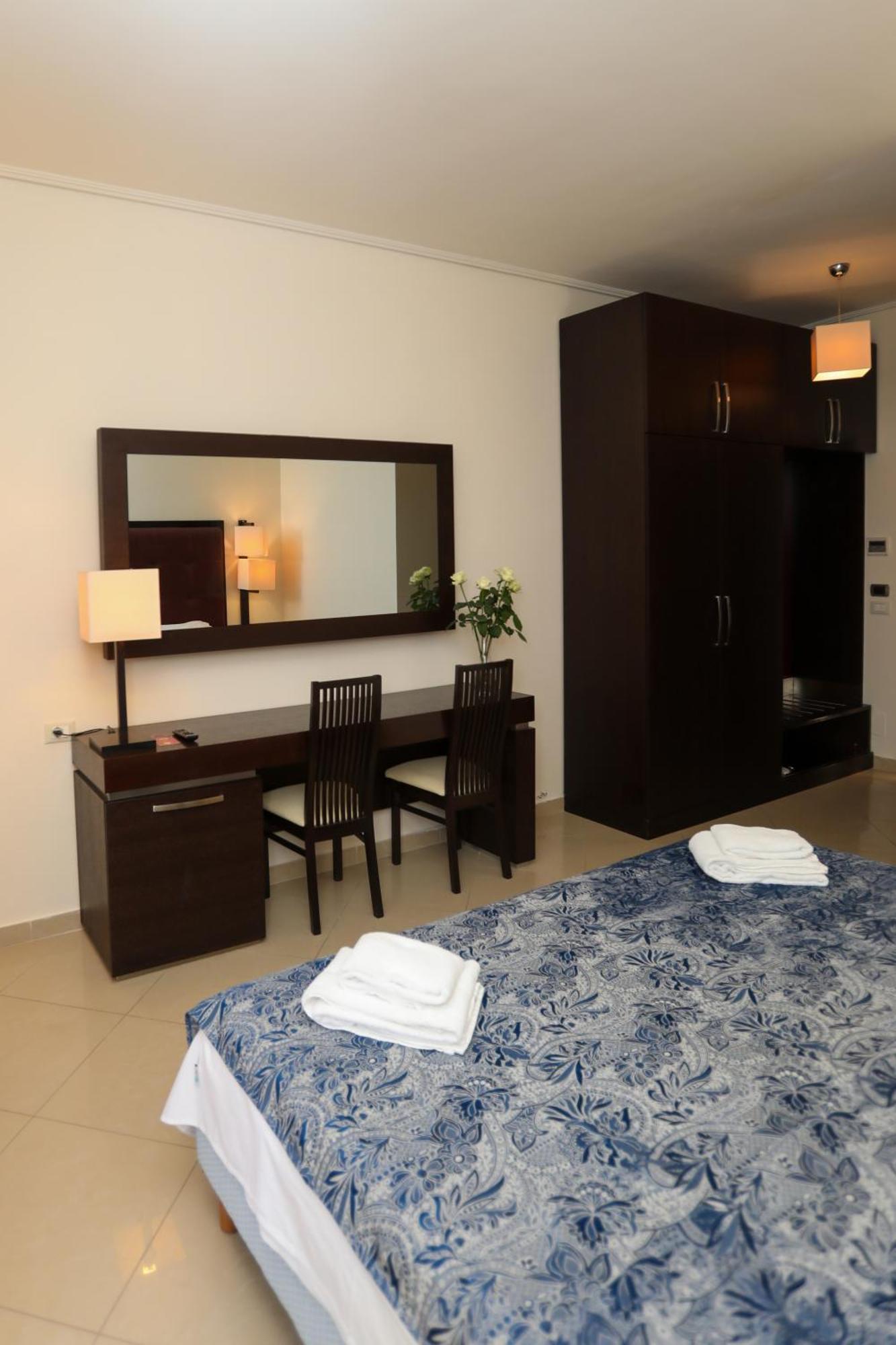 New York 4* Vlorë