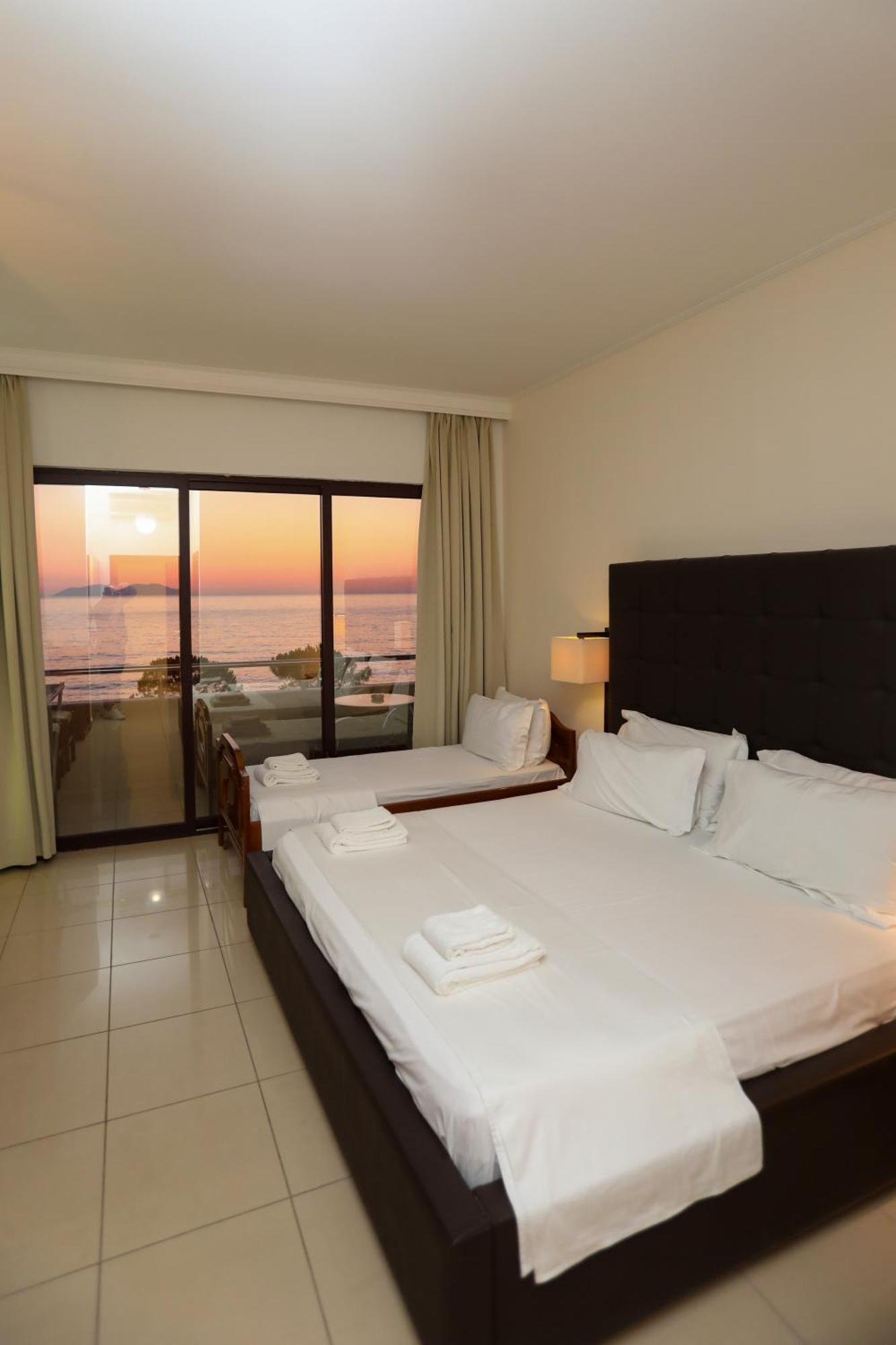 Hotell New York Vlorë