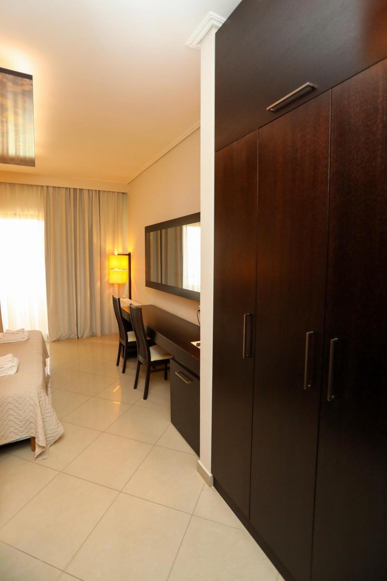 New York 4* Vlorë