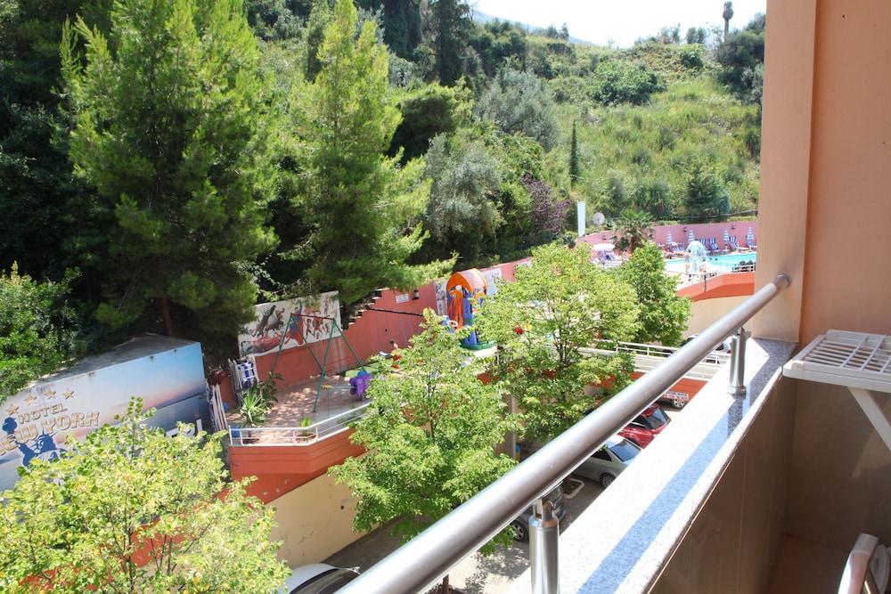 Hotel New York Vlore